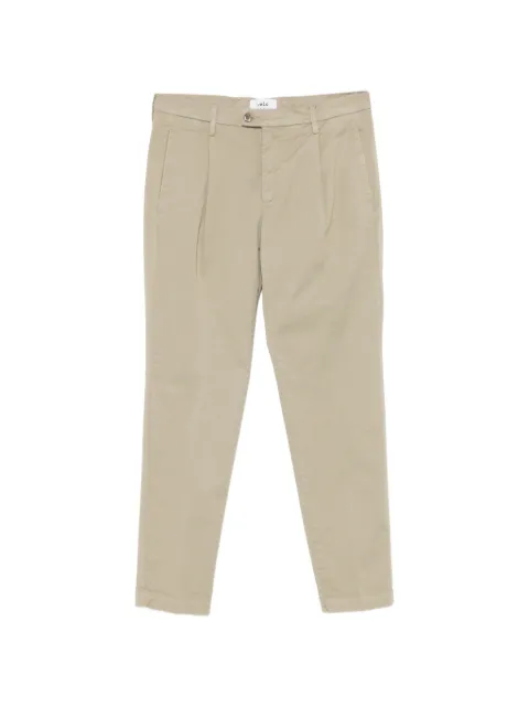 VELA SHOP belt-loop pleated trousers Neutrals VECHI8135S26