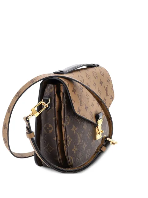 Louis Vuitton Pre-Owned Pochette Metis Reverse Monogram Canvas crossbody bag Brown JY7RVPRRU2QMEMCH