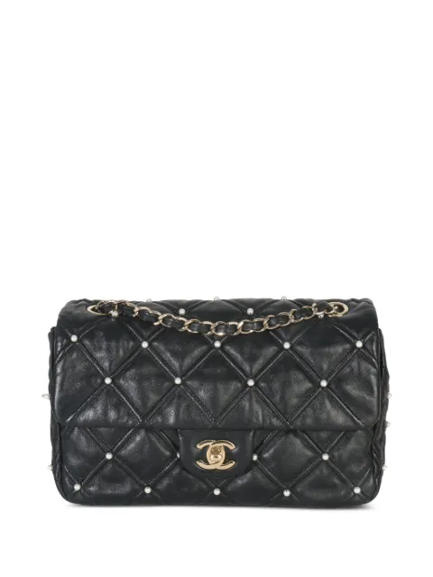 CHANEL Pre-Owned 2019 medium CC Flap studded shoulder bag Black 151319