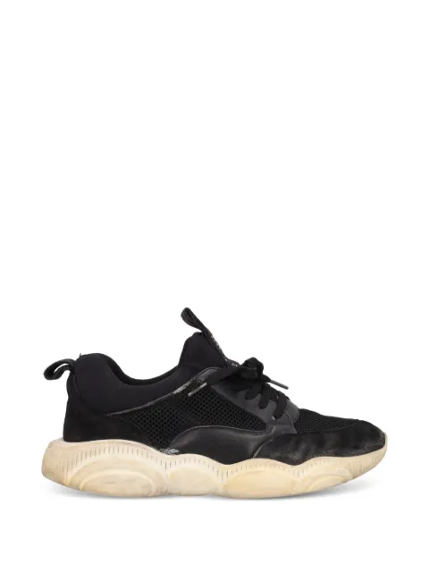 Moschino Pre-Owned Teddy sneakers Black WCV25087404