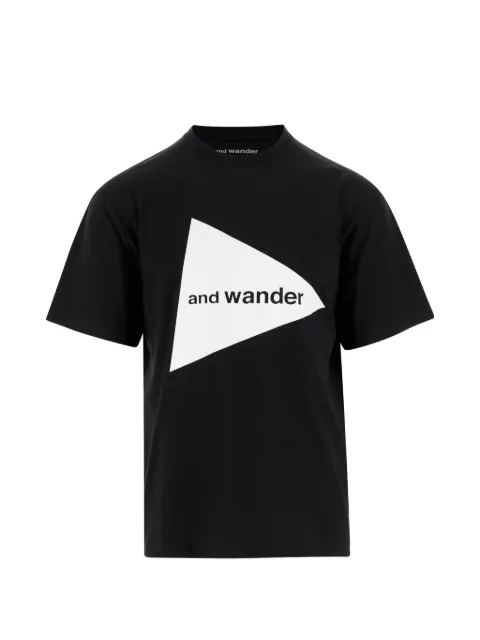 and Wander logo-detail T-shirt Black 5746984076010