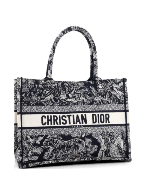 Christian Dior Pre-Owned Book Embroidered Canvas Medium tote bag Blue LZANHVYBY29MZUAP