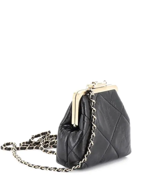 CHANEL Pre-Owned CC Kisslock Frame Clutch with Chain Quilted Lambskin Mini crossbody bag Black A9VNGX7PZCUTWTV0