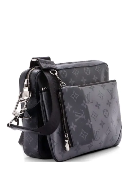 Louis Vuitton Pre-Owned Trio Messenger Bag Reverse Monogram Eclipse Canvas crossbody bag Black TZH010UT0JKJ869F