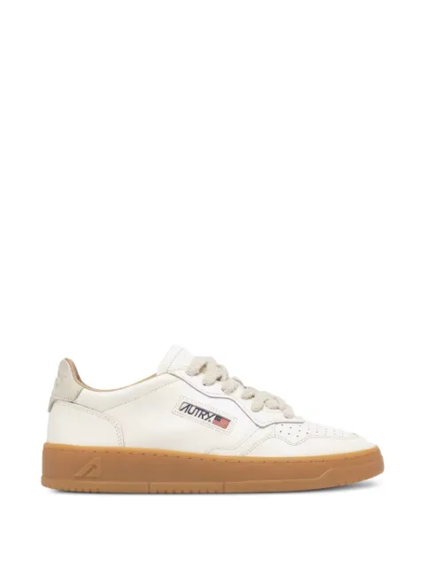 Autry Medalist Low leather sneakers Neutrals AULWBD01