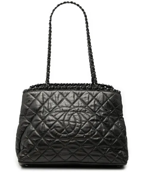 CHANEL Pre-Owned 2010-2011 Small Quilted Calfskin Chain Me tote bag Black NY2W72HZBEOWO26D