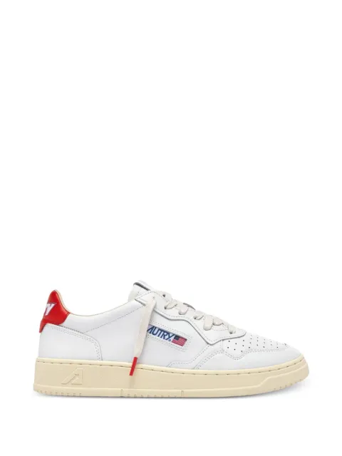 Autry Medalist sneakers White AULWTB03