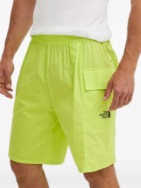 The North Face elasticated-waist cotton cargo shorts Green NF0A879BRIQ1