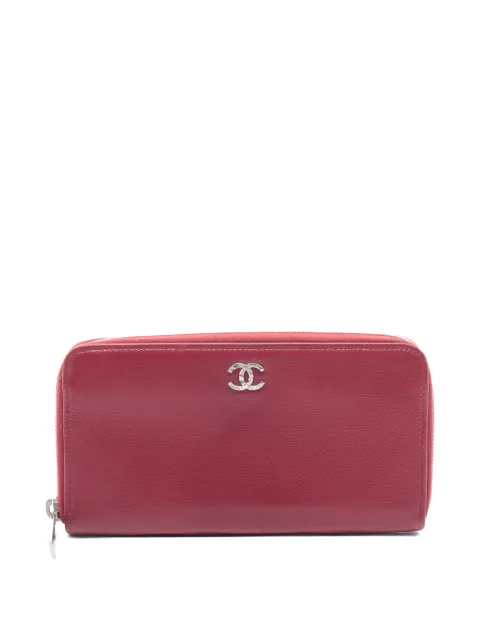 CHANEL Pre-Owned 2010s zipped wallet Red 105366814921094