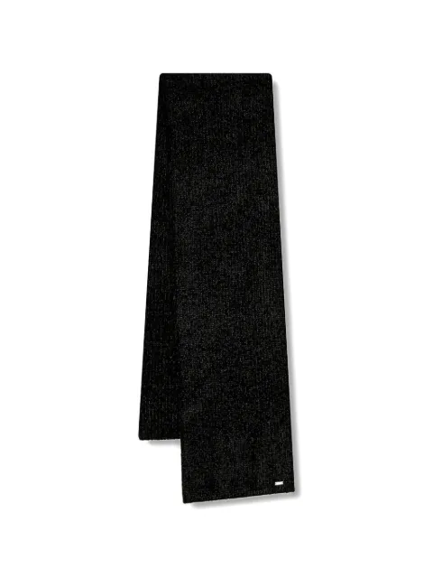 Armani Exchange logo-plaque chenille-knit scarf Black XW001513AF16685