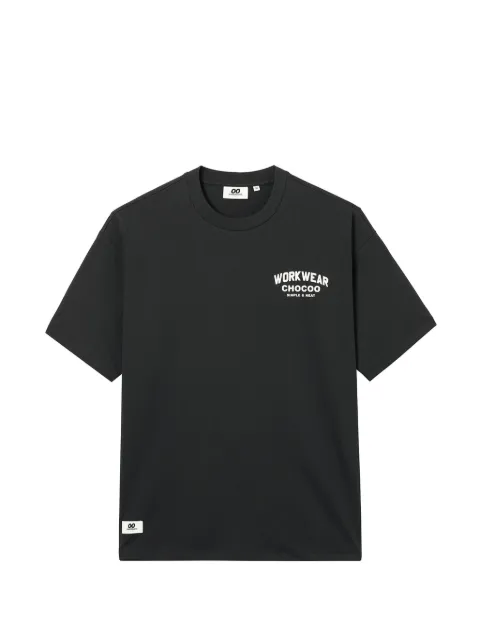 CHOCOOLATE logo-print T-shirt Black B1XTEM00707X