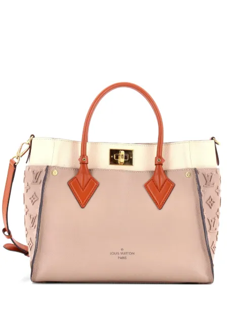 Louis Vuitton Pre-Owned On My Side Monogram Tuffetage Leather MM tote bag Neutrals D63DYT0CRR0UQDLW