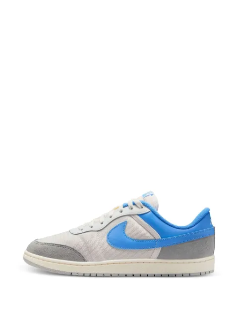Jordan Skyline Low sneakers Neutrals IM2055