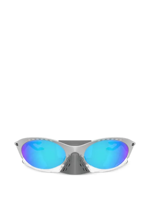 Oakley Plantaris oval-frame sunglasses Silver OO9437