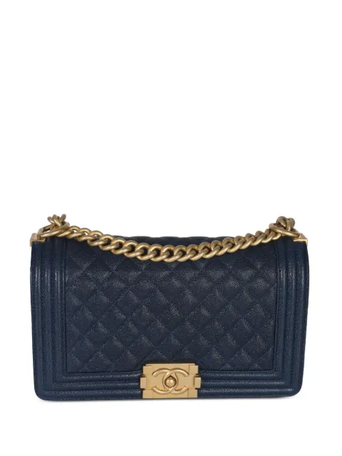 CHANEL Pre-Owned 2018 medium Boy quilted chain-strap leather bag Blue 150573