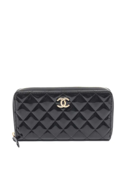CHANEL Pre-Owned 2020~2021 matelasse leather wallet Black 104893930113846
