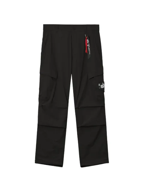 izzue cargo-pockets trousers Black IZXPTM00617X