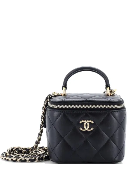 CHANEL Pre-Owned Classic Top Handle Vanity Case with Chain Quilted Lambskin Mini crossbody bag Black M0PEMY65TYVUJ8WH
