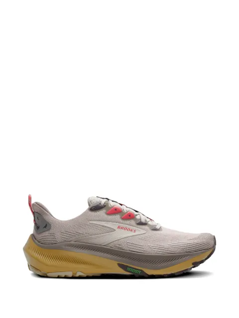 BROOKS Staple x Ghost Trail sneakers Neutrals 110534