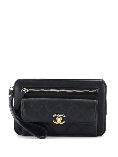 CHANEL Pre-Owned Front Pocket with Chain Quilted Lambskin clutch bag Black E55HP72MINM2CZ7H