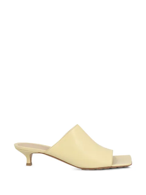 Bottega Veneta Pre-Owned stretch square-toe mules Neutrals 690022VBSF09362