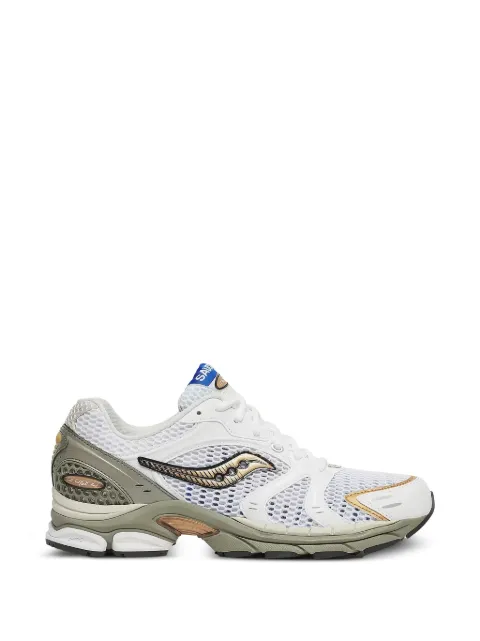 Saucony ProGrid Triumph 4 logo-patch sneakers White S7070425