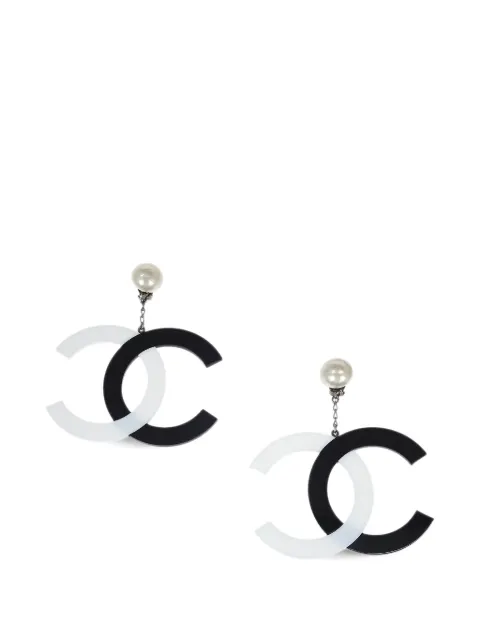 CHANEL Pre-Owned 1996 dangle CC earrings Black 132193