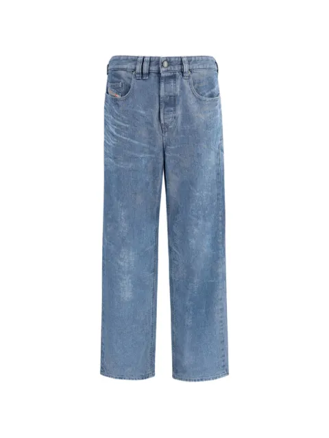 Diesel 2001 D-MACRO straight jeans Blue A2382309P23