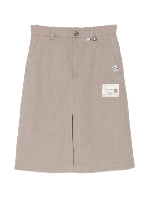 Maison MIHARA YASUHIRO logo-patch front-slit shorts Grey B16PT112