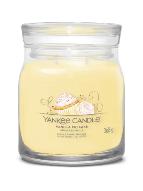yankee candle medium Vanilla Cupcake candle Yellow 1630003E