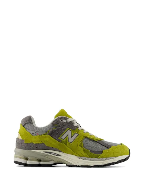 New Balance 2002R cushioned suede sneakers Green M20028ZH