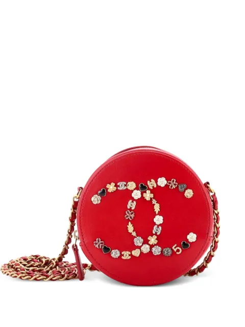 CHANEL Pre-Owned Lucky Charms Round With Chain Embellished Lambskin clutch bag Red T598FTJNWTM5XZLU