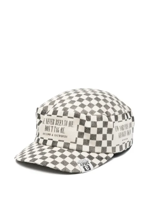 Maison MIHARA YASUHIRO checkerboard-print slogan-print cap Neutrals A16AC4011