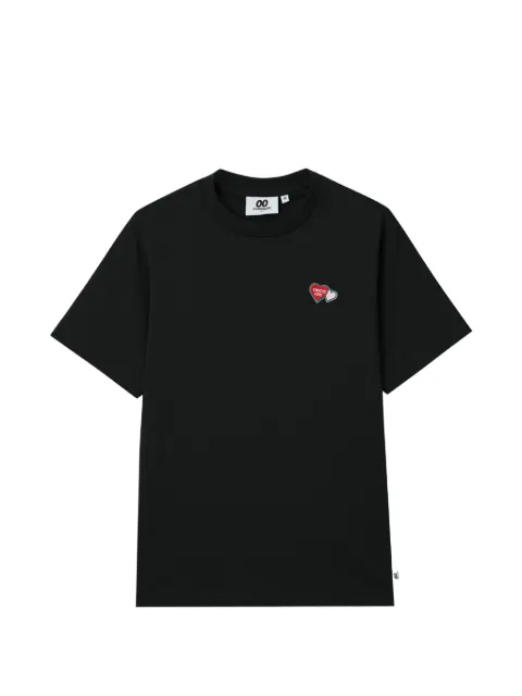 CHOCOOLATE heart-appliqué T-shirt Black B1XTEW01043X