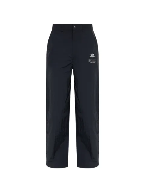 UMBRO logo-embroidered trousers Black UBMW0493FA322