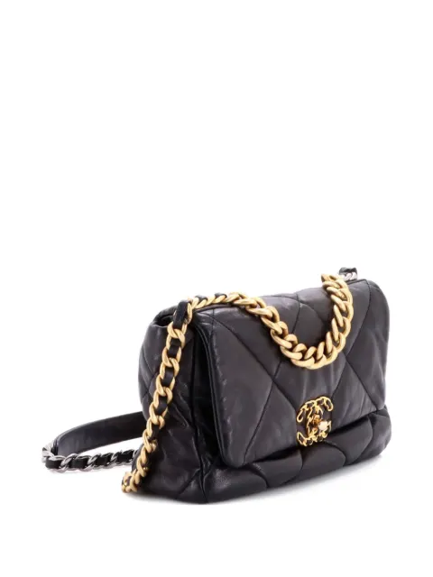 CHANEL Pre-Owned 19 Flap Bag Quilted Leather Medium crossbody bag Black BY6NPL0PJ5IJ3XSB