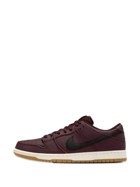 Nike SB Dunk Low Pro leather sneakers Red IO2304
