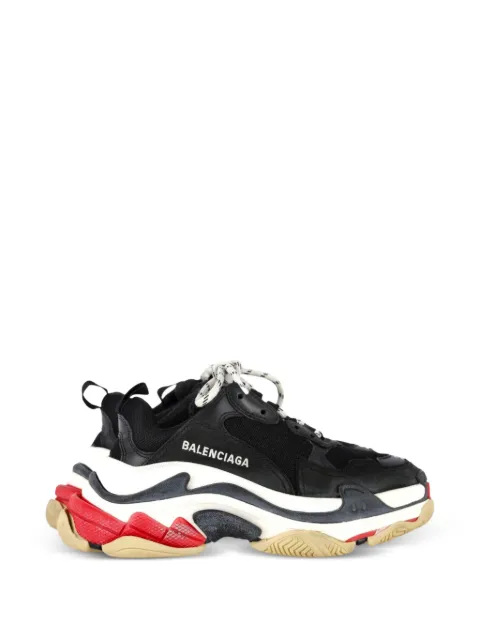 Balenciaga Pre-Owned Triple S layered sneakers Black BAPUGBSH667224W