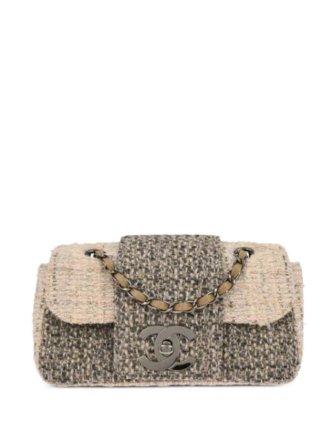 CHANEL Pre-Owned 2005 tweed shoulder bag Neutrals 126271