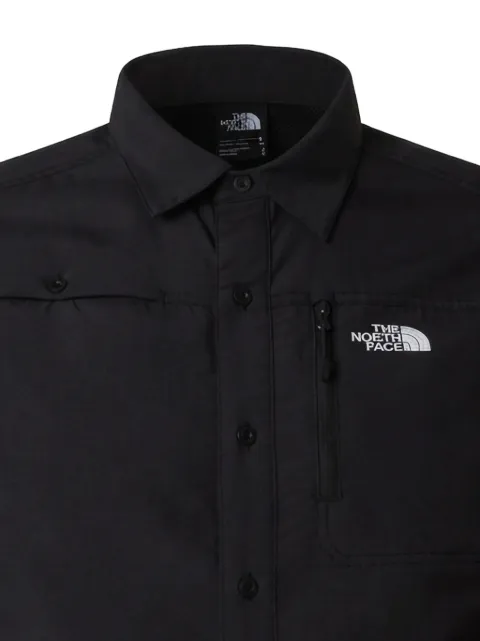 The North Face logo-print zip-pocket shirt Black NF0A8FU5