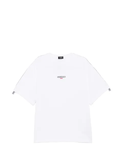 We11done logo-embossed T-shirt White WDTT026752UWH