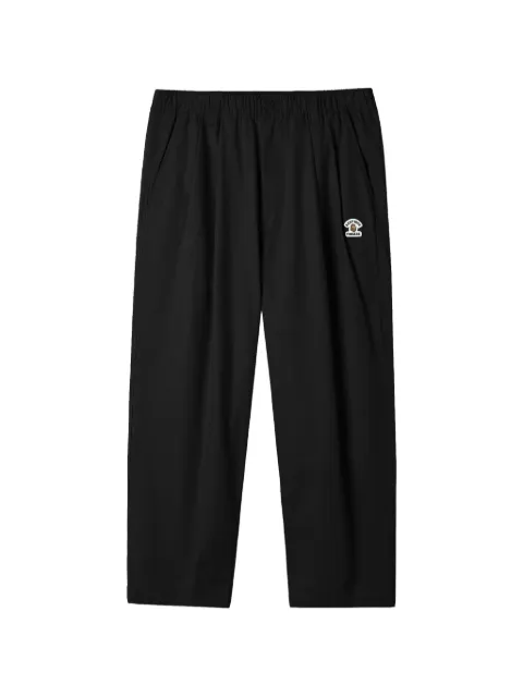 FINGERCROXX elasticated-waistband logo-patch trousers Black FFXPTM01237X