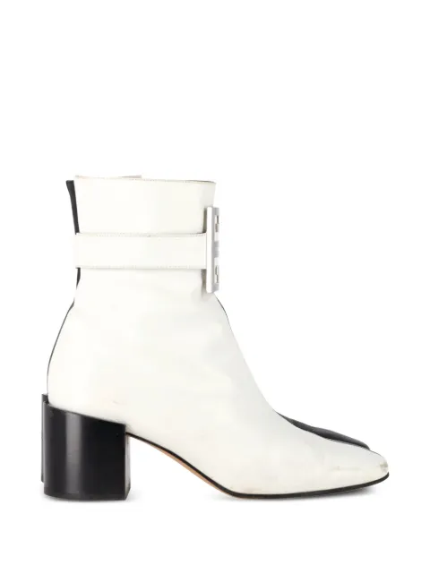 Givenchy Pre-Owned 4G two-toned buckle ankle boots White NAPPUGBSH650239W