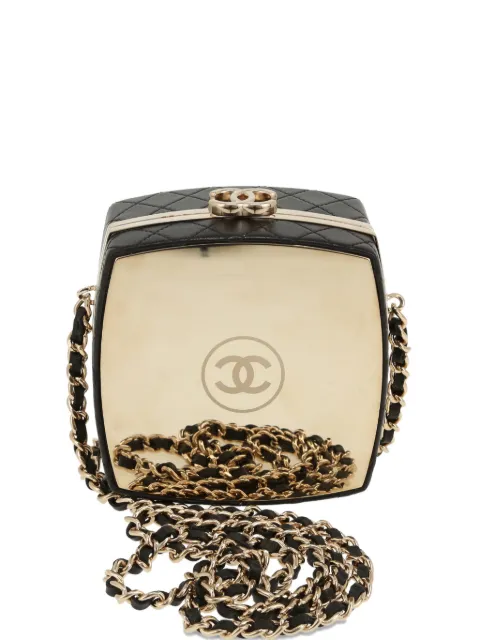 CHANEL Pre-Owned 2021 quilted chain clutch bag Black 424931