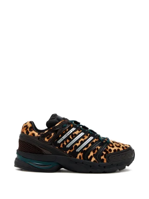 adidas Adistar Control 5 sneakers Brown KI4204