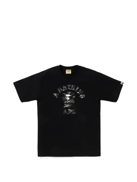 A BATHING APE® graphic T-shirt Black 001TEM301035M