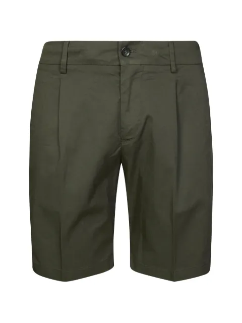 BE ABLE pleated-detail Bermuda shorts Green RICHARDLPD