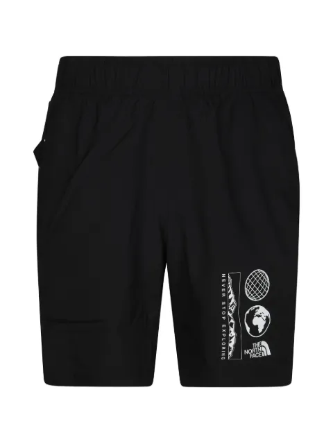 The North Face logo-print shorts Black NF0A8G84