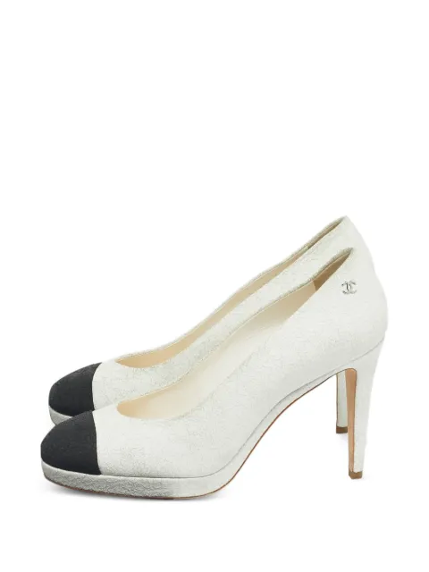 CHANEL Pre-Owned crackled platform pumps White 1241210