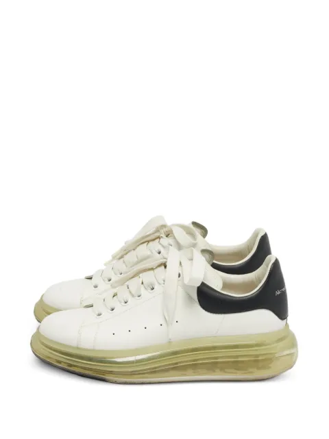Alexander McQueen Pre-Owned oversized lace-up sneakers White 1242454